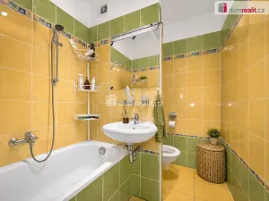 Prodej bytu 2+kk, Karlovy Vary, Kladenská, 36 m2