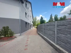 Prodej atypického bytu, Břežany II, 85 m2