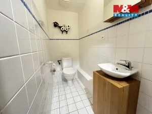 Pronájem bytu 2+kk, Praha - Libeň, Novákových, 48 m2