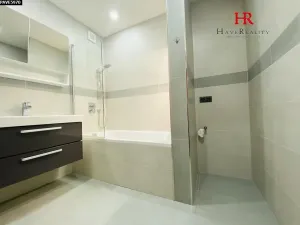 Pronájem bytu 2+kk, Benešov, Na Bezděkově, 64 m2