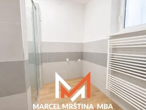 Pronájem bytu 2+1, Náchod, Husovo náměstí, 74 m2