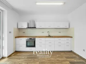 Pronájem bytu 2+kk, Jihlava, Na Nivách, 56 m2
