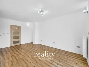 Pronájem bytu 2+kk, Jihlava, Na Nivách, 56 m2