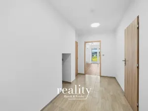 Pronájem bytu 2+kk, Jihlava, Na Nivách, 56 m2