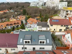 Prodej bytu 2+1, Brno, Kosatcová, 80 m2