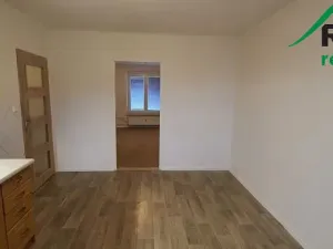 Pronájem bytu 1+1, Bor, 36 m2