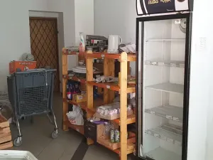 Pronájem obchodního prostoru, Teplice, U Hadích lázní, 32 m2