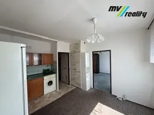 Pronájem bytu 1+1, Liberec, Zámecký vrch, 36 m2