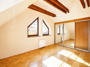 Pronájem bytu 4+kk, Praha - Střešovice, Nad hradním vodojemem, 195 m2