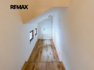 Pronájem bytu 2+1, Česká Lípa, Škroupovo náměstí, 75 m2