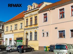 Pronájem bytu 2+1, Česká Lípa, Škroupovo náměstí, 75 m2
