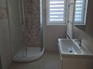 Pronájem bytu 1+kk, Stochov, Osvobození, 39 m2