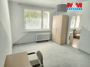 Pronájem bytu 2+kk, Ústí nad Labem - Střekov, Tolstého, 39 m2