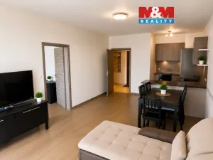 Prodej bytu 2+kk, Praha - Holešovice, V háji, 61 m2