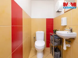 Pronájem obchodního prostoru, Praha - Nusle, Bohuslava ze Švamberka, 65 m2