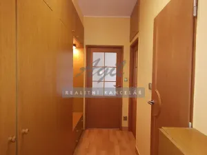 Pronájem bytu 2+1, Šlapanice, 66 m2