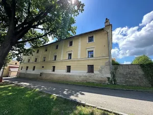 Prodej apartmánu, Kutná Hora, Ku ptáku, 1200 m2
