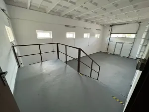 Prodej obchodního prostoru, Praha - Horní Počernice, Komárovská, 210 m2