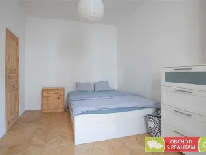 Prodej bytu 2+kk, Praha, U Uranie, 40 m2