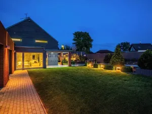 Prodej vily, Mezouň, 306 m2