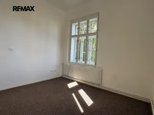 Pronájem kanceláře, Kladno, Kleinerova, 14 m2