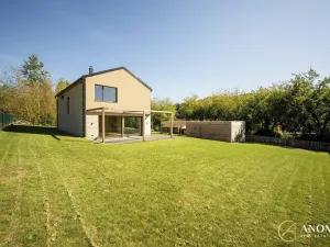 Prodej rodinného domu, Chocerady, 157 m2