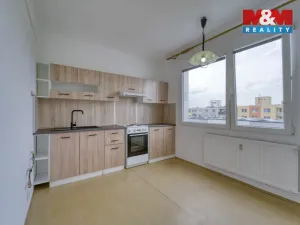 Prodej bytu 3+1, Tachov, Želivského, 72 m2
