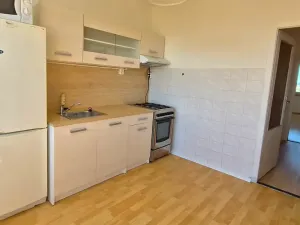 Pronájem bytu 3+1, Praha - Modřany, Vokrojova, 78 m2