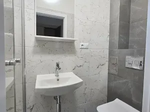 Pronájem bytu 1+1, Praha - Vinohrady, Mánesova, 28 m2