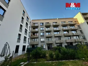 Pronájem garážového stání, Pardubice - Pardubičky, Východní, 14 m2