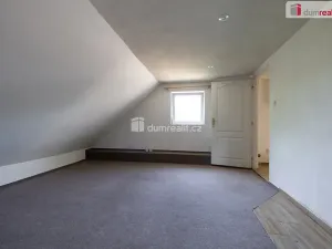 Prodej rodinného domu, Třebusice, 170 m2