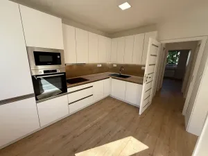 Pronájem bytu 3+1, Zlín, Česká, 68 m2