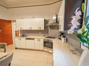 Prodej kanceláře, Praha - Vinohrady, Balbínova, 72 m2