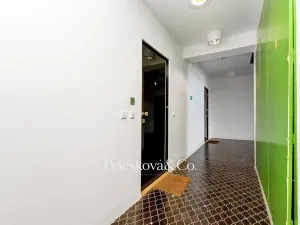 Prodej bytu 2+kk, Praha - Smíchov, Švédská, 54 m2