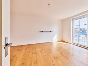 Prodej bytu 2+kk, Úpice, Národní, 46 m2