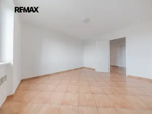 Prodej bytu 3+1, Zlonice, Pippichova, 87 m2
