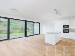 Pronájem rodinného domu, Praha - Jinonice, Nyklíčkova, 217 m2