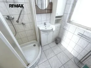 Prodej rodinného domu, Kamenice, Pražská, 166 m2