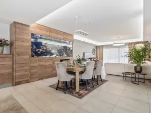 Prodej rodinného domu, Kostelní Lhota, 213 m2