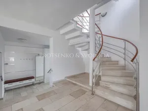 Prodej ubytování, Křižanov, Benešovo náměstí, 530 m2