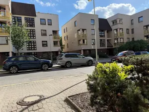 Pronájem bytu 2+kk, Praha - Vokovice, Ke dvoru, 49 m2