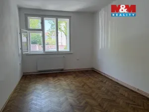 Pronájem bytu 2+1, Pardubice - Bílé Předměstí, Na Bukovině, 65 m2