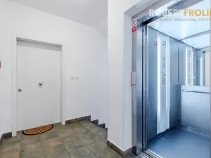 Prodej bytu 4+kk, Praha - Dejvice, Paťanka, 99 m2