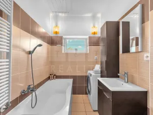 Prodej rodinného domu, Hradec Králové, Cejpova, 170 m2
