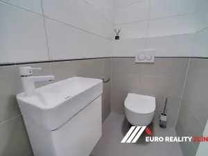 Pronájem vily, Zlín, Ovsíková, 145 m2