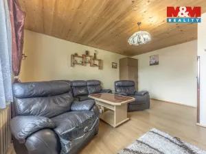 Prodej rodinného domu, Chuchelna, 250 m2