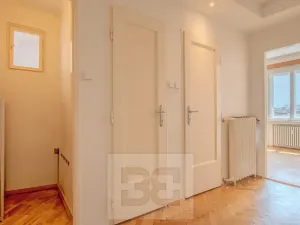 Prodej bytu 3+1, Praha - Vinohrady, Písecká, 79 m2