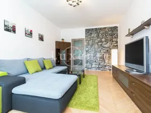 Pronájem bytu 2+1, Praha - Vokovice, Kladenská, 61 m2