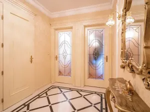 Prodej bytu 3+1, Karlovy Vary, Divadelní náměstí, 113 m2