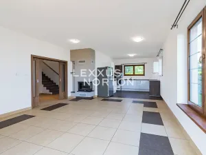 Pronájem rodinného domu, Horoměřice, Rabochova, 255 m2